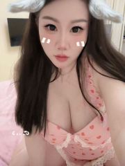美艳大胸御姐